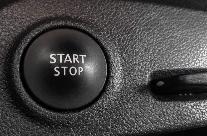 Jak działa system Start-Stop w samochodzie i jakie ma korzyści?